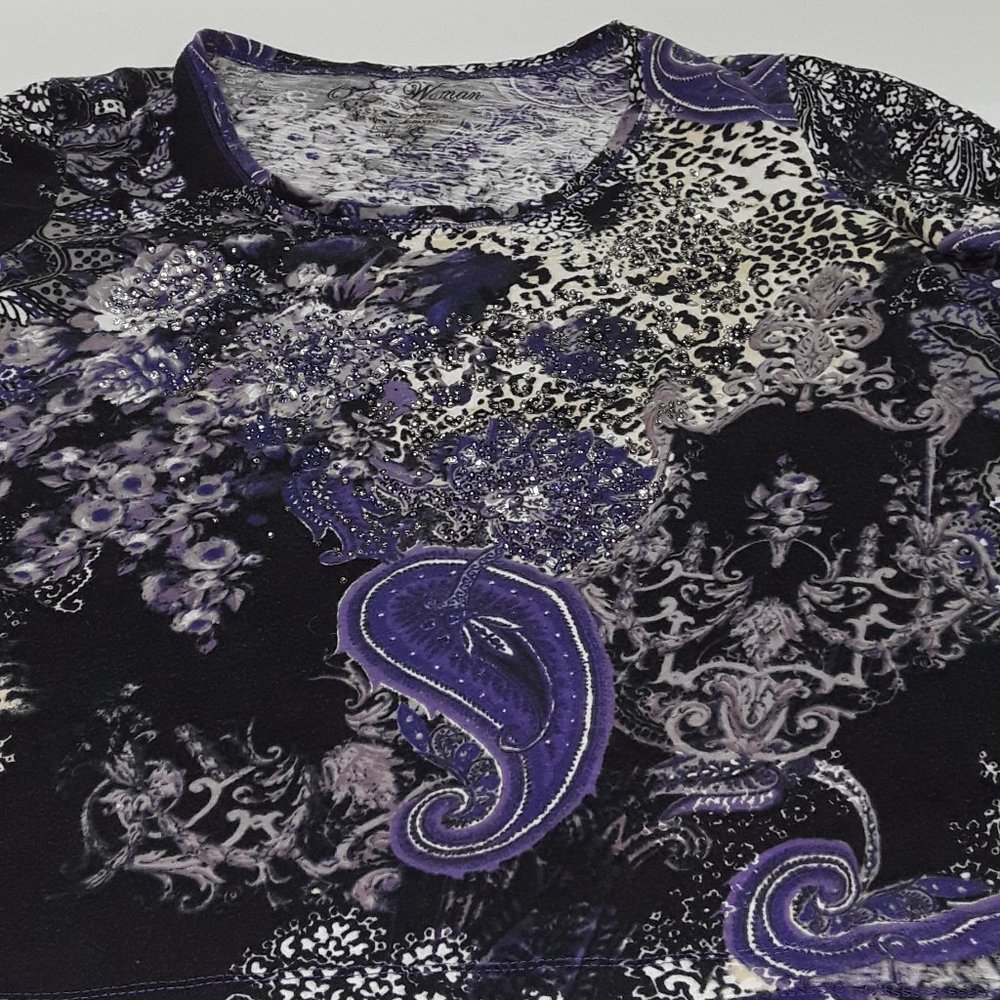 Onque Woman purple paisley print top with studded detail